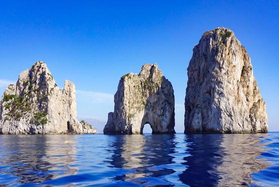 The charm of the island of Capri between nature and history-3